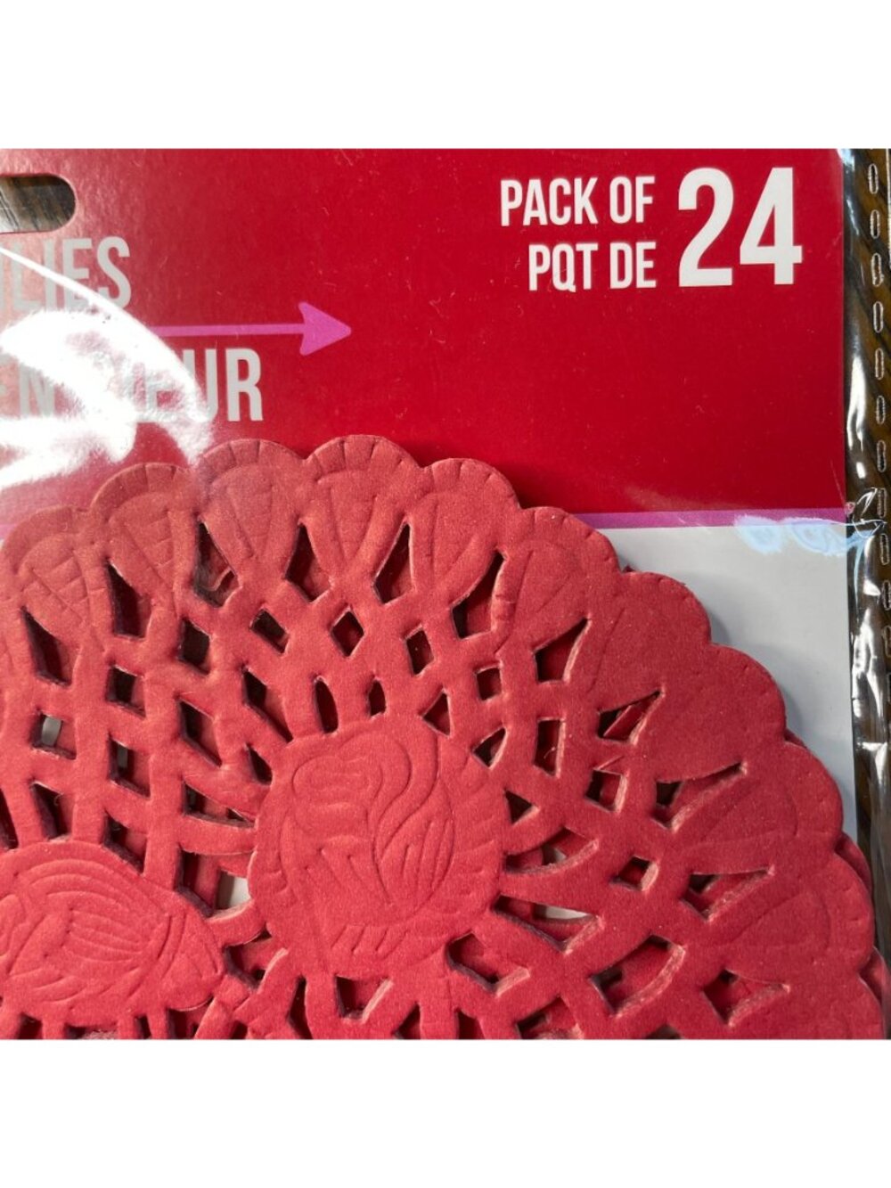 Red Heart Doilies Paper Romance Valentine Day Ephemera 24 Pack Crafts u Junk Jou - Picture 3 of 4